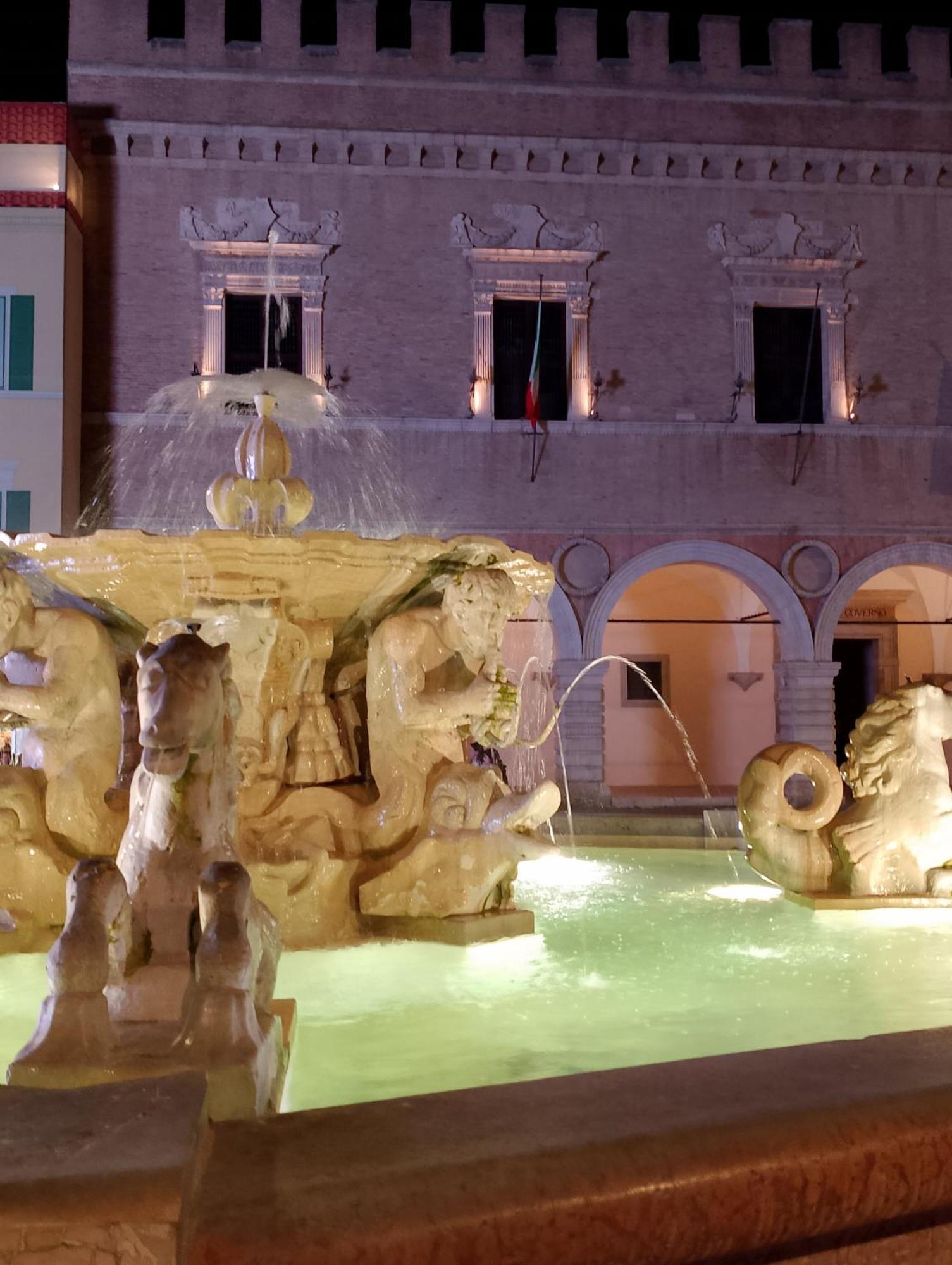 Appartamento Mameli Pesaro Bagian luar foto
